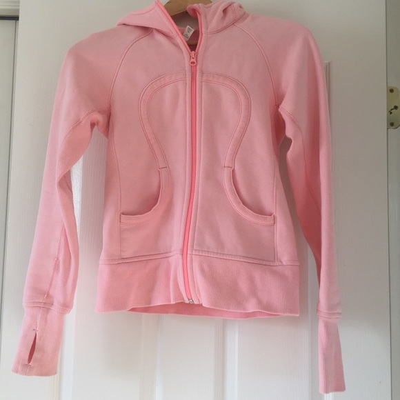 Baby pink lululemon scuba hoodie - size 4 - Picture 4 of 14